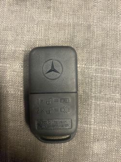 New Mercedes Benz key FOB