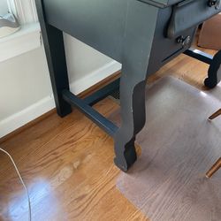 Antique Desk/Student Desk/make up tables