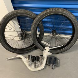 Kenda BMX Tires, Handlebar, Pegs, & Pedals