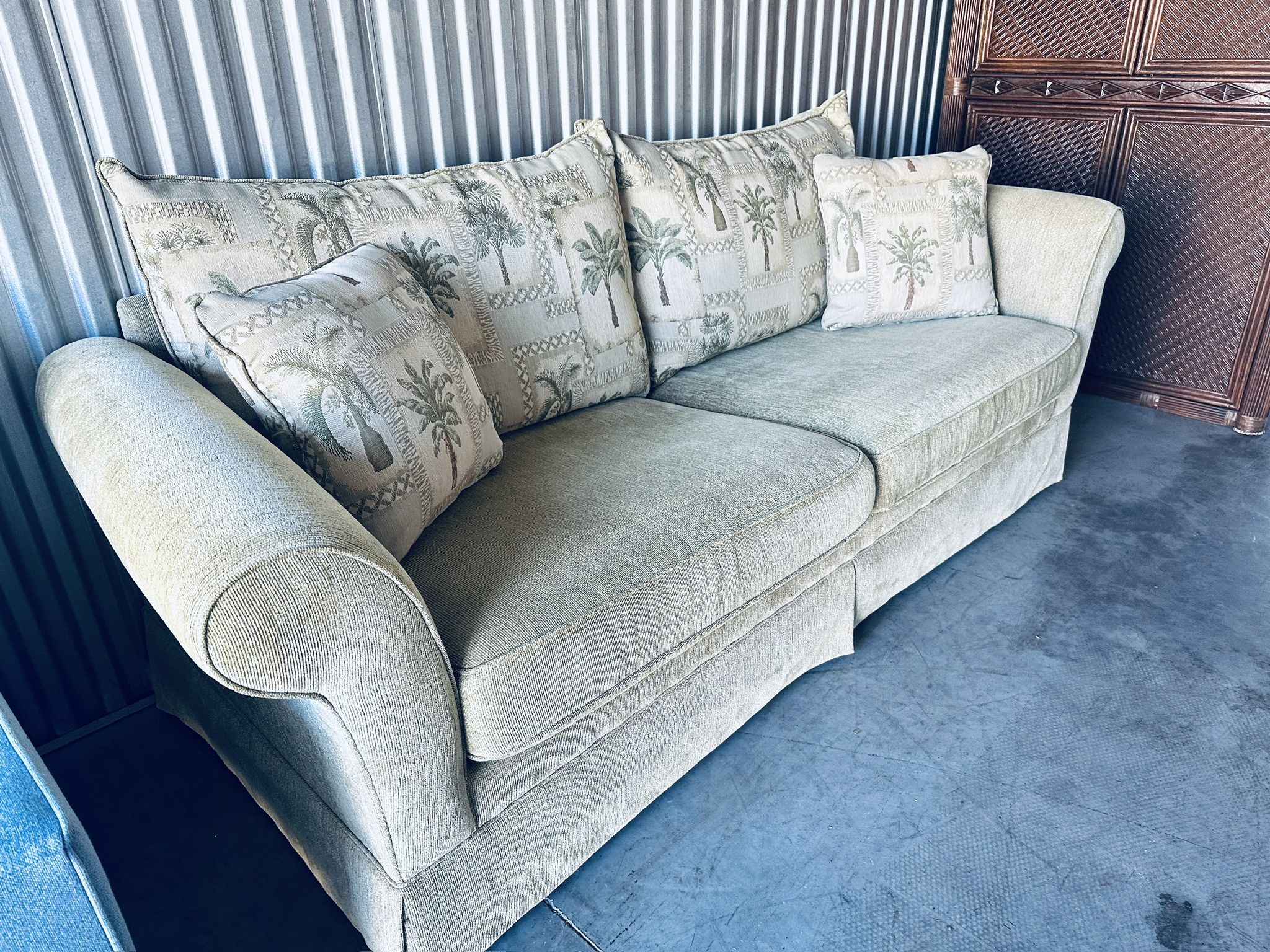 Elegant Upscale Tommy Bahama Royal Palm Queen Sleeper Sofa (Mattress Never Used)
