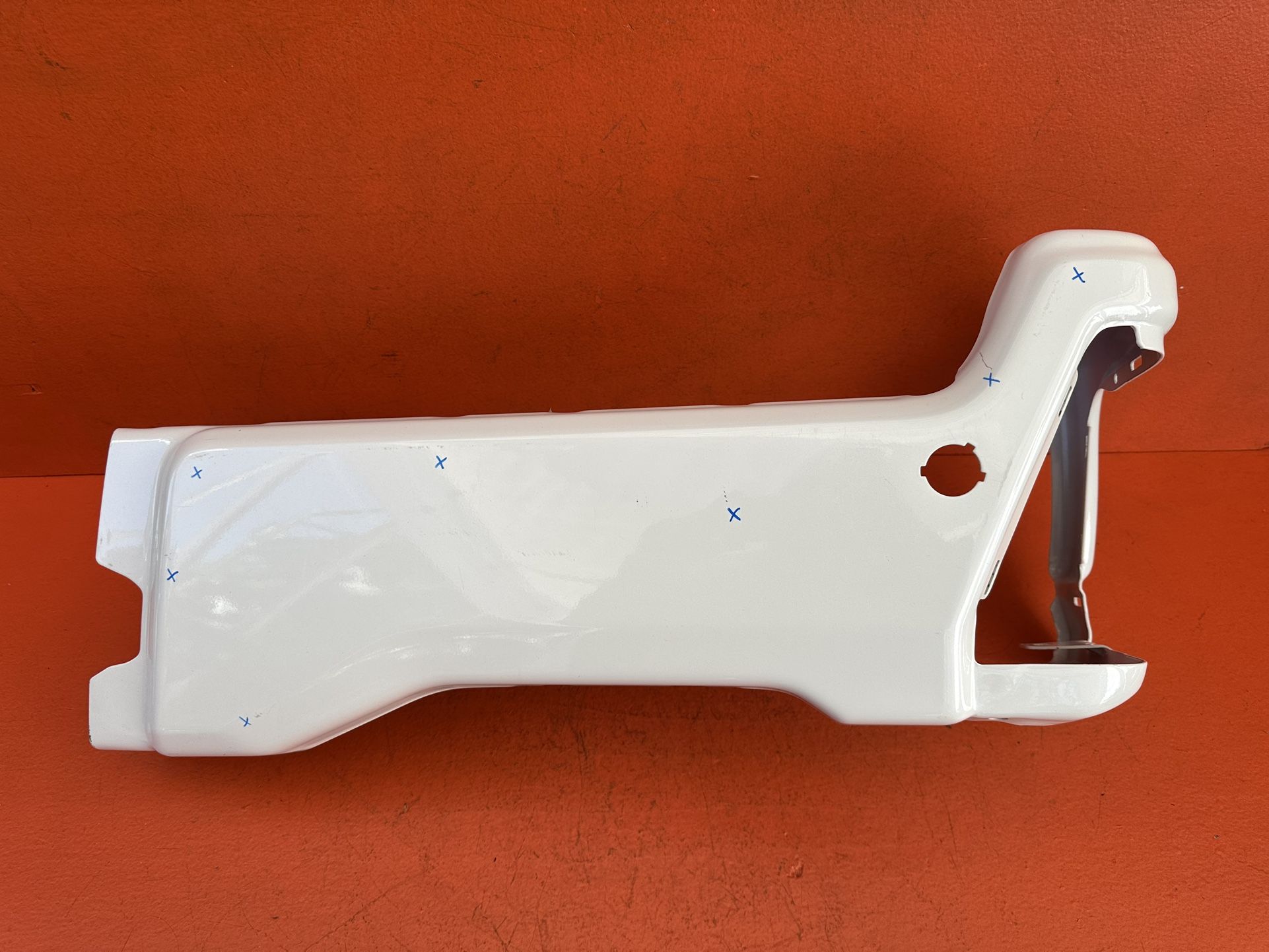 2023 - 2025 FORD F250 F350 RIGHT PASSENGER REAR BUMPER END CAP OEM PC3B-17A894