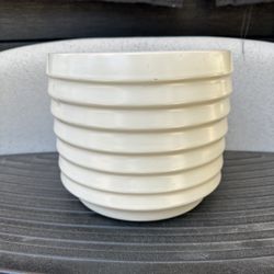 Vintage U.S. Pottery of Paramount Planter Pot White Mid Century Modern