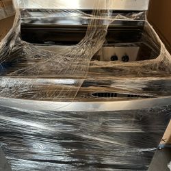 Whirlpool 5.3 cu. ft. Electric Range - Stainless Steel