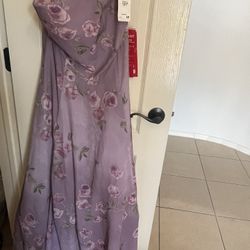 New Beautiful Floral Dress