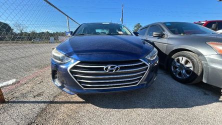 2018 Hyundai Elantra