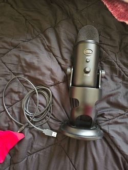 Blue yeti Logitech mic