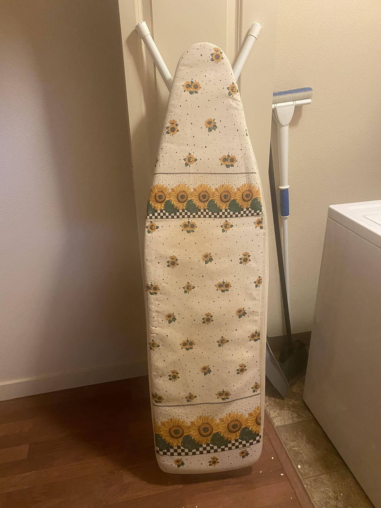 Ironing Board And Iron
