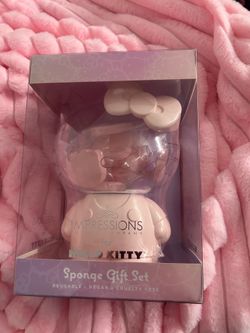 Impressions hello kitty sponge set