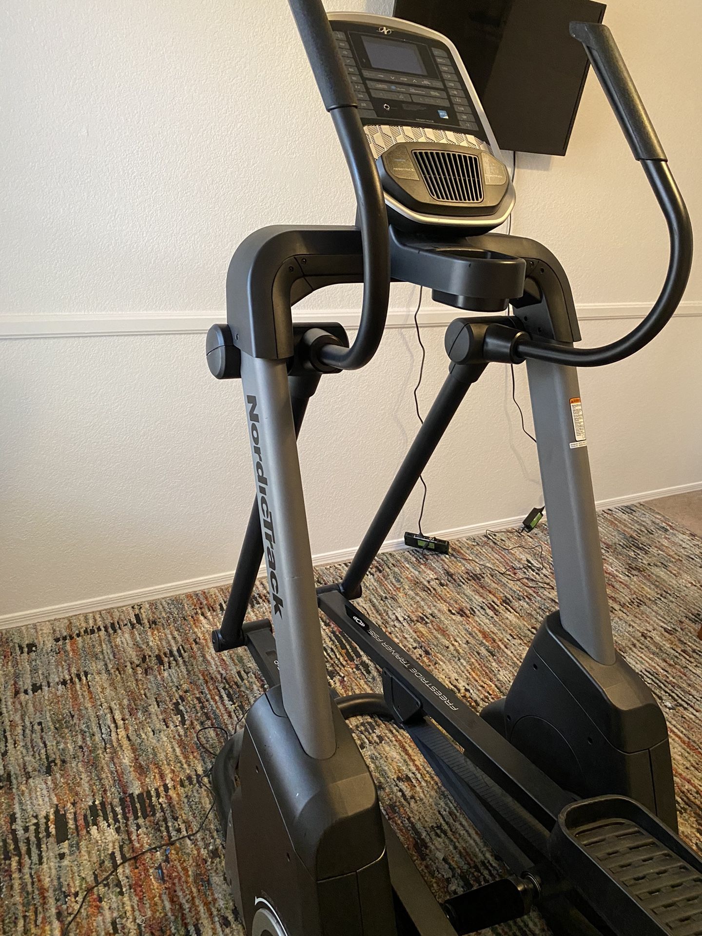 ELLIPTICAL Nordictrack Freestrider OBO