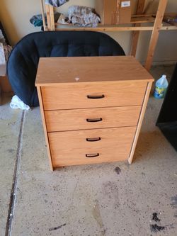 Dresser