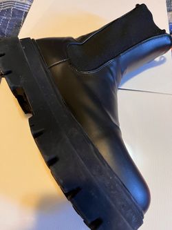 Boots men