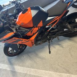 2023 Ktm Rc390