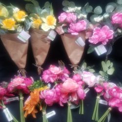 12 Sweet Silk Flower Bouquets 