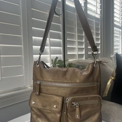 Fossil Brown Leather  Med Pockets Shoulder Bag Pruse Gold