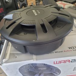 SPARE WHEEL SUBWOOFER 1 10" W/AMP BUILT IN