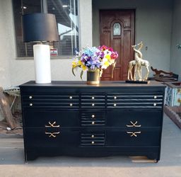 9 Drawer Solid Wood Dresser- Black with Gold