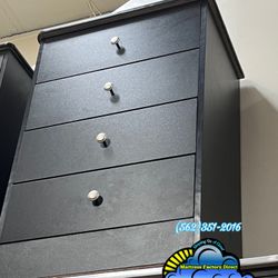 Four Drawer Black Compressed Chest Dresser New Cómoda 