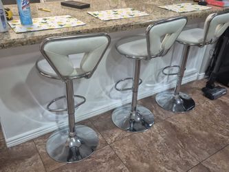 White Bar stools Set of 3