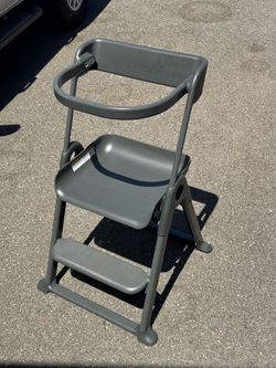 Boon Pivot Toddler Tower