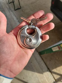 Uhaul Lock