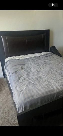 Bedroom set