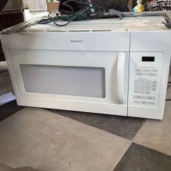 Hot point Microwave Mountable