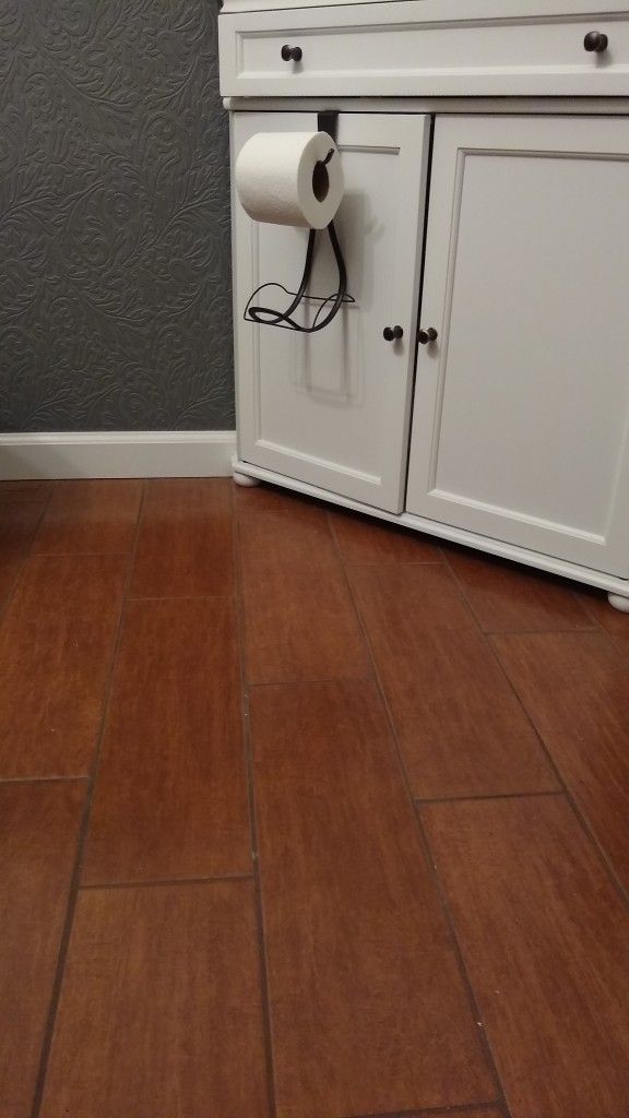 FREE Leftover wood look ceramic tile for Sale in Escondido, CA OfferUp