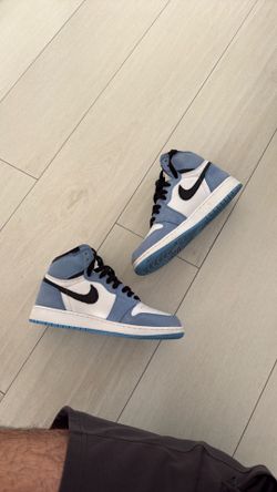 Jordan 1 University Blue 7Y