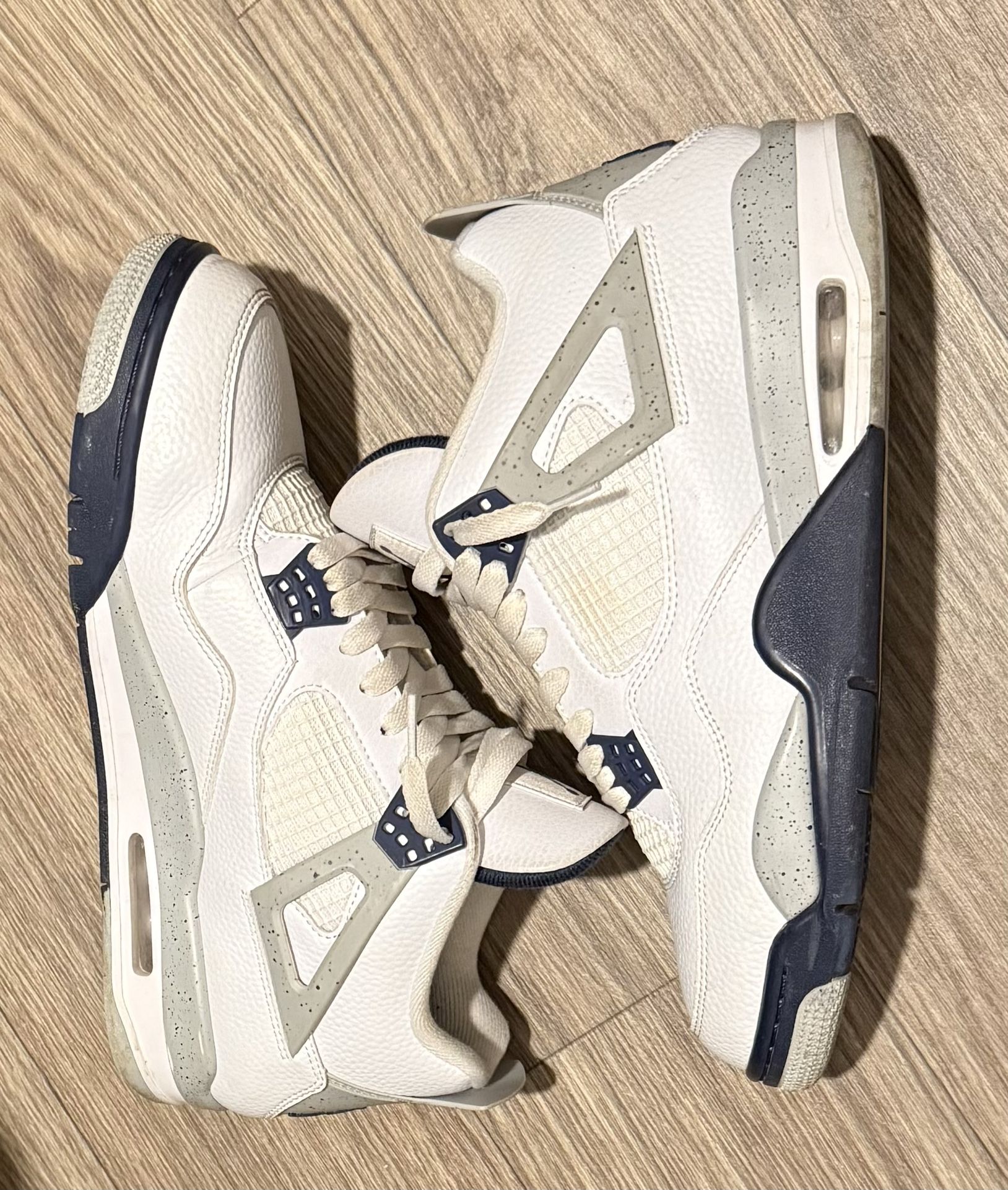 Air Jordan 4- Midnight Navy size 12(NO BOX)