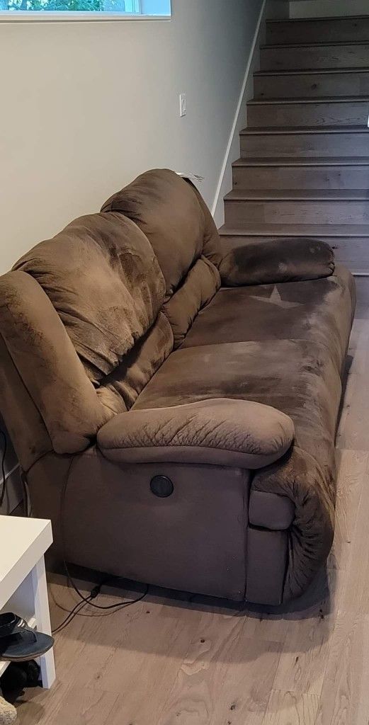 Powered 8ft Sofa Recliner