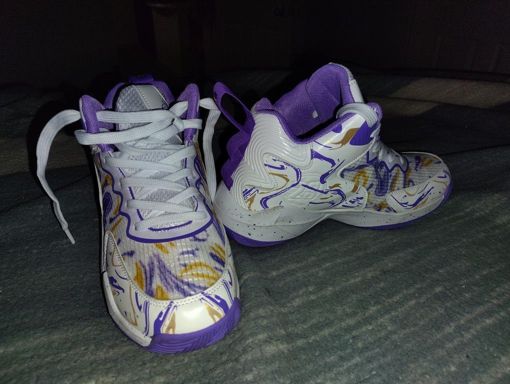 Sport Basketball Shoes