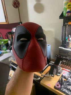 Dead Pool mask/helmet
