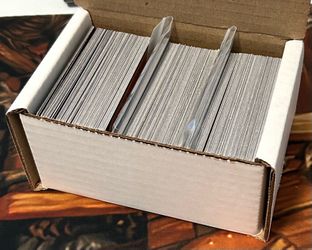 MTG Magic the Gathering Commander Bundle Box