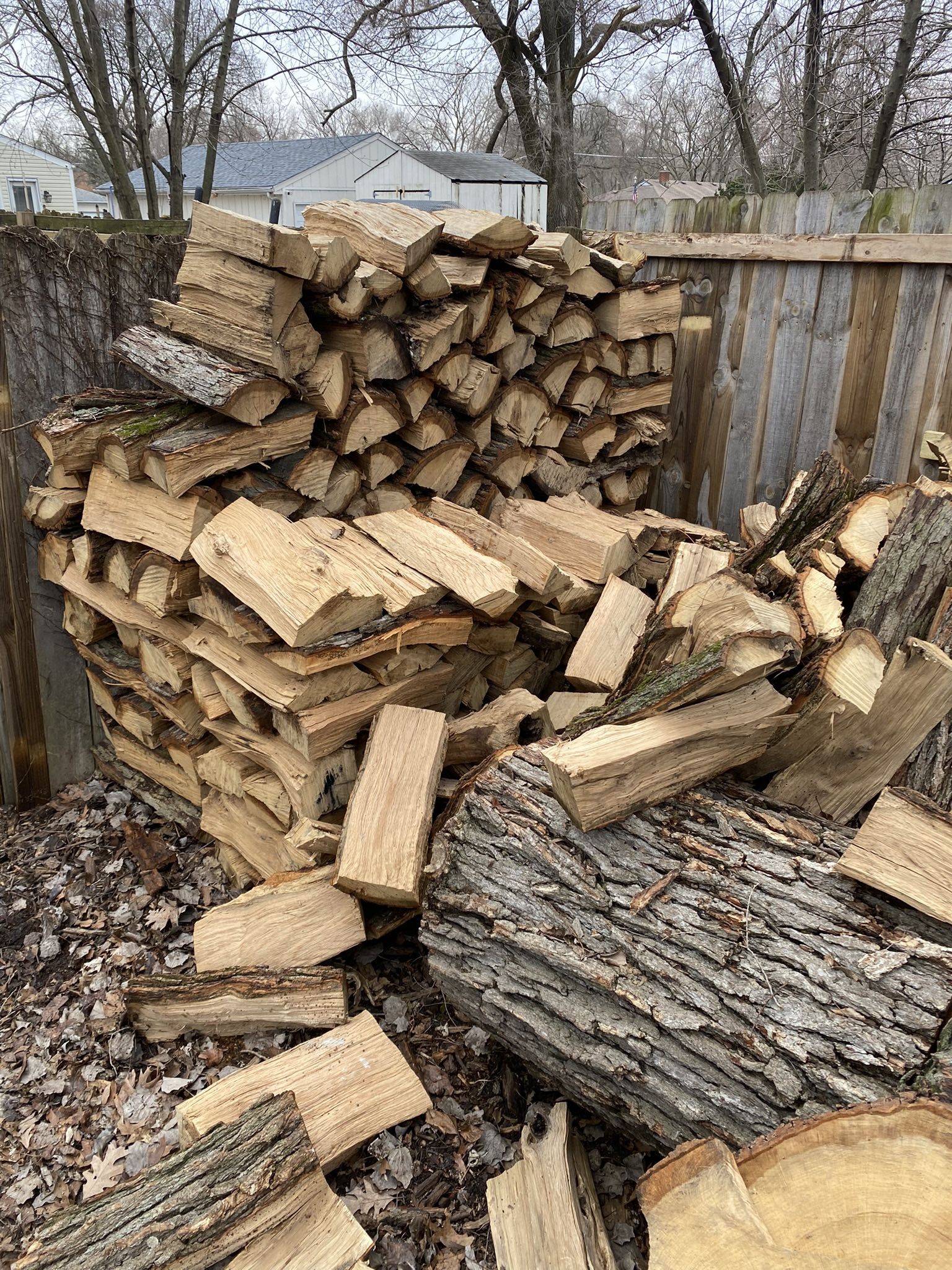 Oak FireWood Free Delivery 🔥 🪵