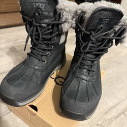 Womens UGG Adirondack III Boot