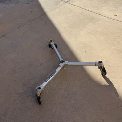 Video Pro Tripod Rolling Base 