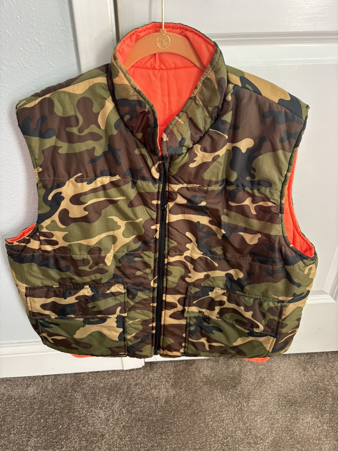 Camo Reversible Vest Size M