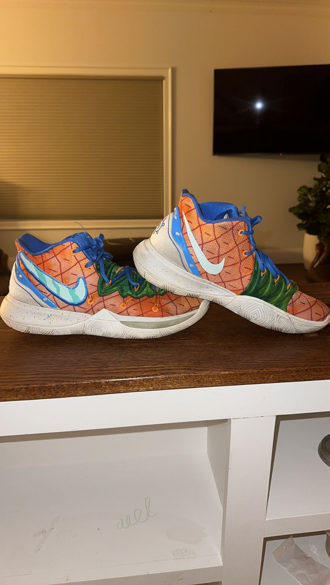 Nike Kyrie 5 Pineapple House for in NY OfferUp