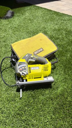 Ryobi P523 jigsaw