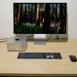 Apple Mac Studio M1 Max + Apple Studio Display 27inch 5k