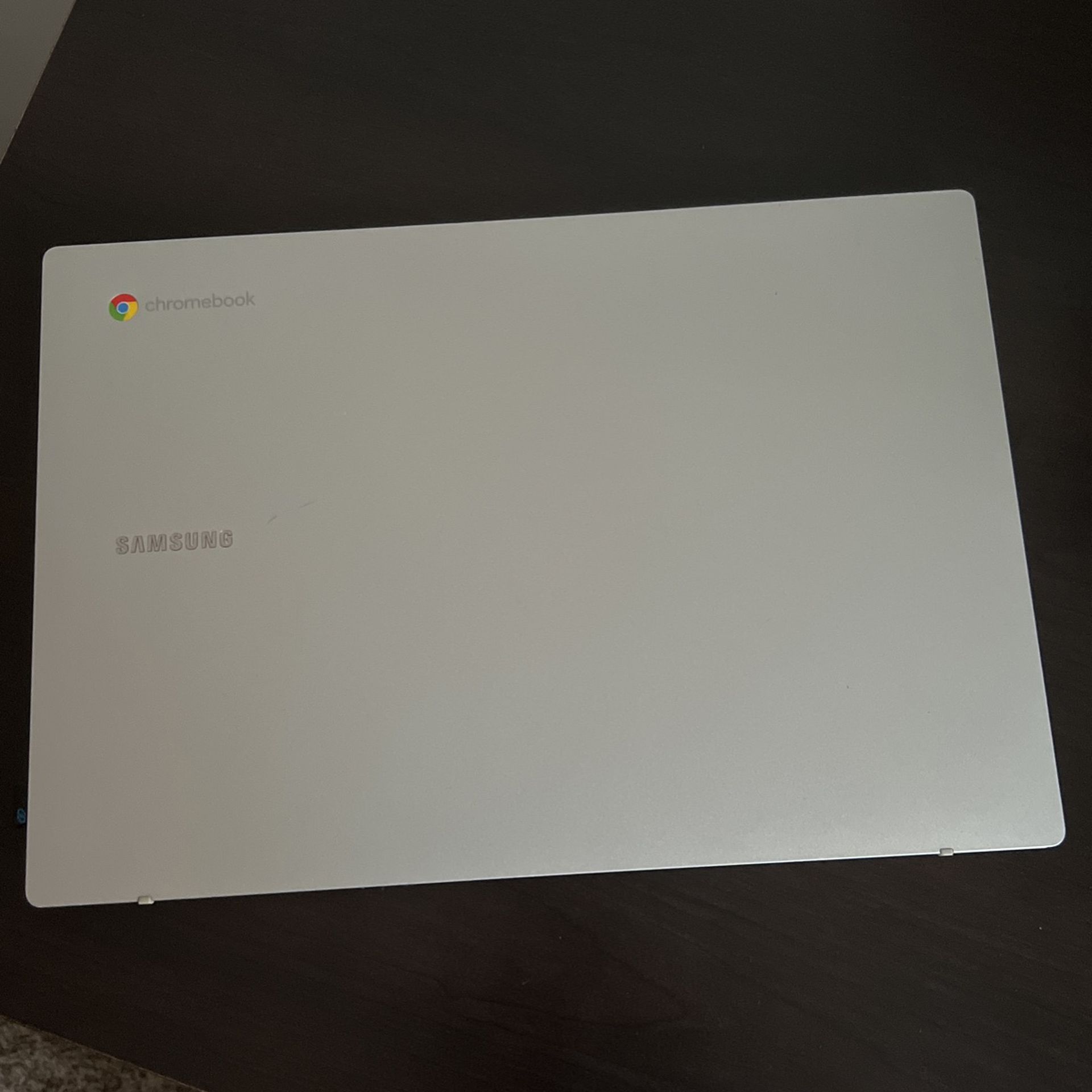  Chromebook Laptop