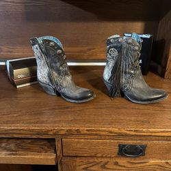 New Corral Womens Boot Size 10