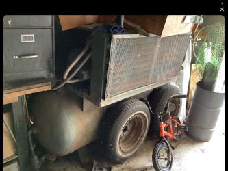 Heavy duty industrial type compressor 120 gallon, been sitting in garage for years. Originally in a full service automobile repair shop in the 80s Chi