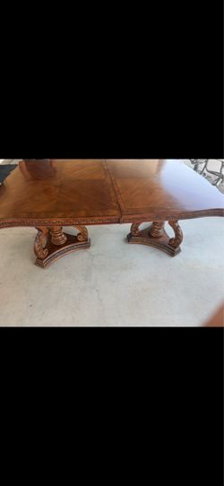 Dinning table only