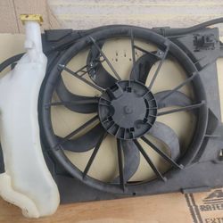 2016 Dodge Caravan Radiator Fan Assembly