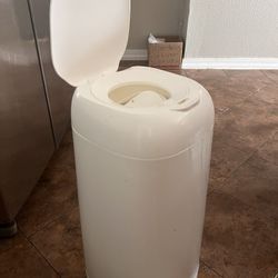 Genie Baby Trash Can