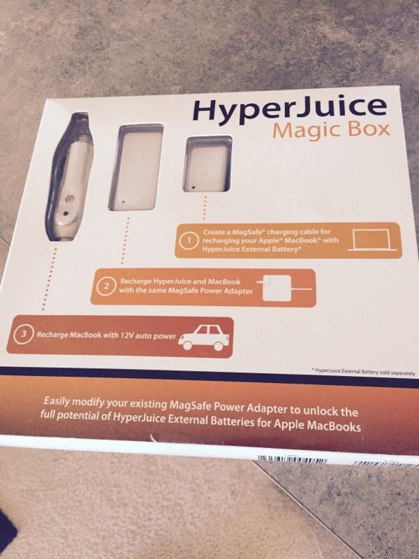 HyperJuice Magic Box