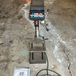 Delta 12 inch drill press with foot control pedal