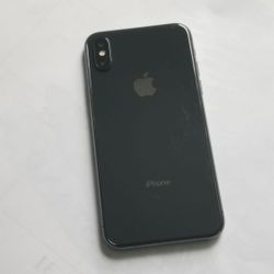 Apple iPhone X 10 Factory Unlocked