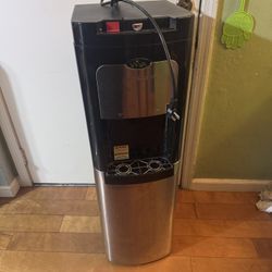 Water Dispenser